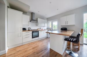 Kitchen diner angle 2- click for photo gallery